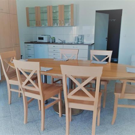 Mehrbett-Apartment 1 Citynah, Einfache Ausstattung Hamburg-Harburg Exteriör bild